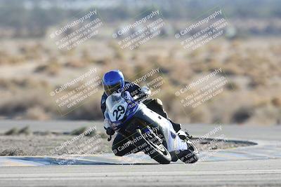 media/Dec-07-2025-CVMA (Sun) [[3e7d2de5dc]]/Race 12- Formula 40 MW and LW/